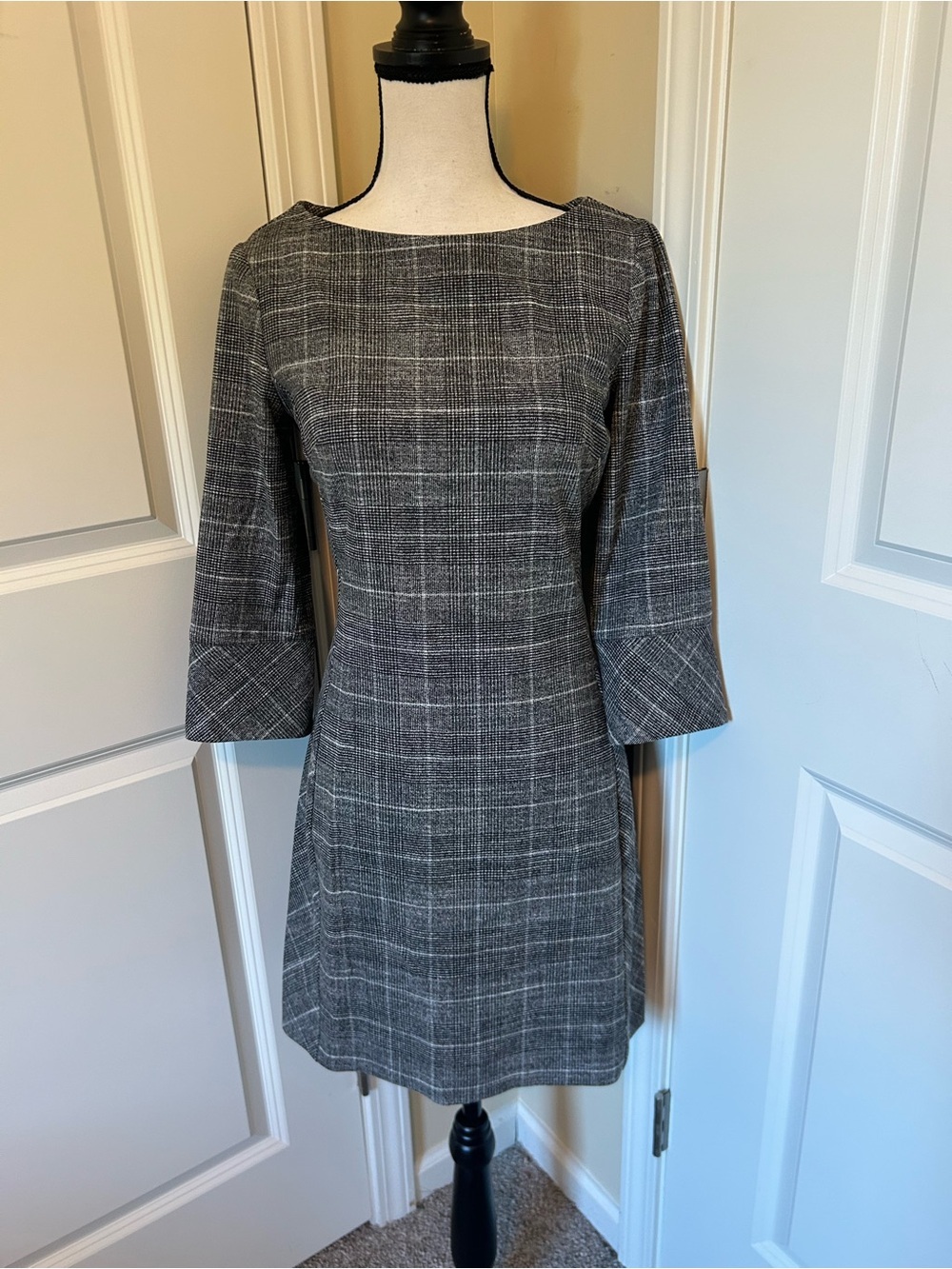 H&M Gray Plaid Midi Sheath long sleeve business dress Dress